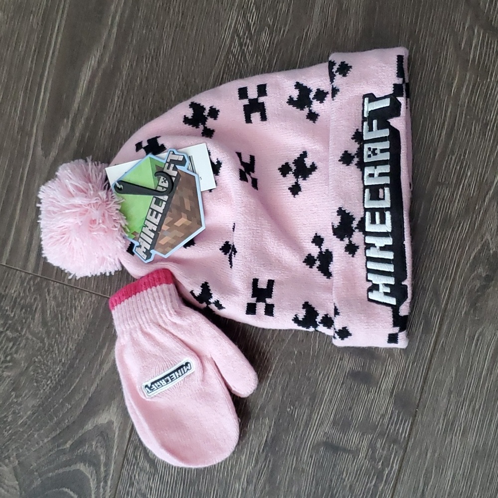 Minecraft Pink Kids Pom Beanie and Mitten Set - Creeper Toque and Gloves